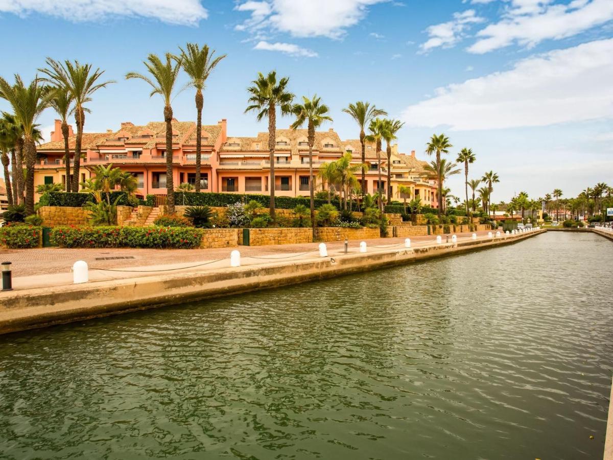 Belvilla By Oyo Apartment In San Roque Cadiz سوتوغراندِ المظهر الخارجي الصورة
